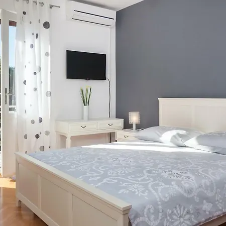 Pasalic Vendégház Tučepi